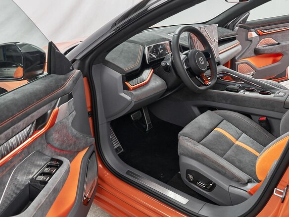 2023 Zeekr 001 100 kWh I, оранжевый, 6299000 рублей - вид 8