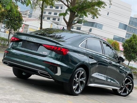 2023 Audi A3 35 TFSI Long IV (8Y), зелёный - вид 4