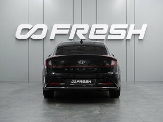 2021 Hyundai Sonata VIII (DN8), чёрный, 2237000 рублей, вид 4