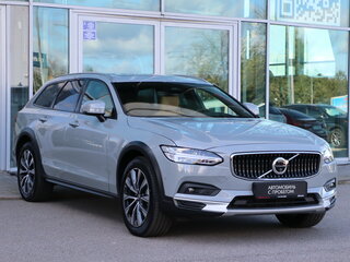 2024 Volvo V90 Cross Country I Рестайлинг, серый, 7125000 рублей, вид 3