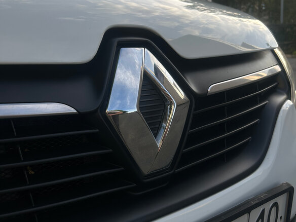 2016 Renault Logan II, белый, 790000 рублей - вид 4