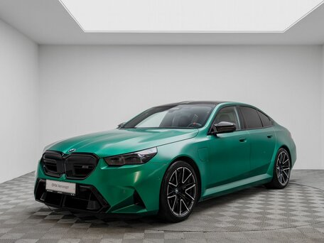 BMW M5 VII (G90)