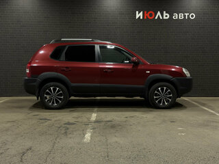 2007 Hyundai Tucson I, красный, 730000 рублей, вид 4