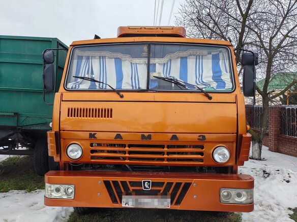 1986 КамАЗ 5321, оранжевый, 1100000 рублей