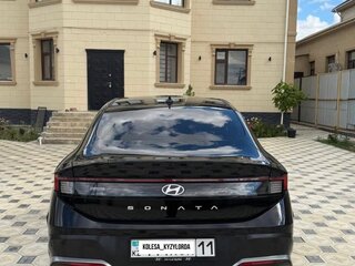 2023 Hyundai Sonata VIII (DN8) Рестайлинг, чёрный, 2730000 рублей, вид 5