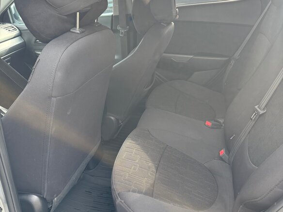 2015 Kia Rio III Рестайлинг, серебристый - вид 14