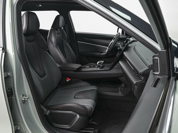 2023 Geely Boyue Cool, зелёный - вид 7
