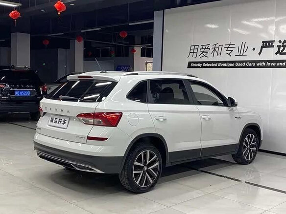 2022 Skoda Kamiq I (China Market), белый, 1500000 рублей - вид 2