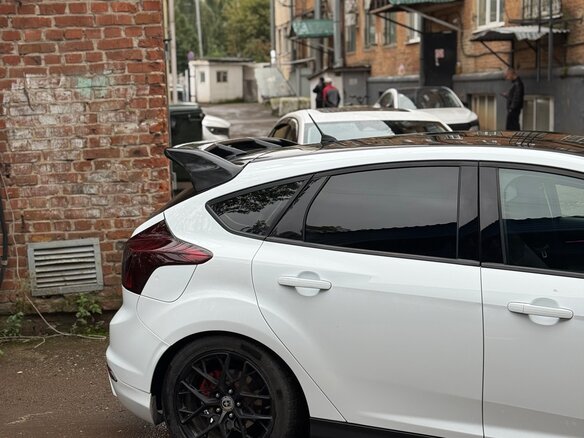 2012 Ford Focus III, белый - вид 6