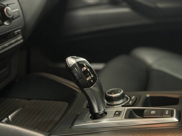 2013 BMW X6 M I (E71) Рестайлинг, чёрный, 2200000 рублей - вид 29