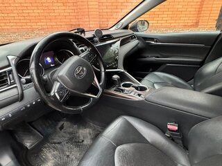 2019 Toyota Camry VIII (XV70), синий, 2600000 рублей, вид 3