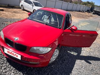 2011 BMW 1 серии 116i I (E81/E82/E87/E88) Рестайлинг, красный, 1000000 рублей, вид 4