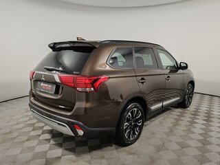 2021 Mitsubishi Outlander III Рестайлинг 3, коричневый, 2249000 рублей, вид 5
