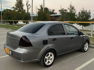 2007 Chevrolet Aveo I Рестайлинг, серый, 255000 рублей, вид 4