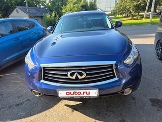 2017 Infiniti QX70, синий, 2600000 рублей, вид 3