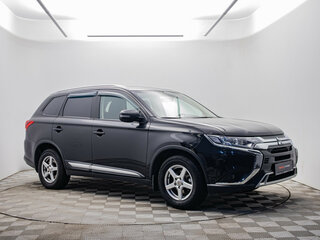 2019 Mitsubishi Outlander III Рестайлинг 3, чёрный, 1600000 рублей, вид 3