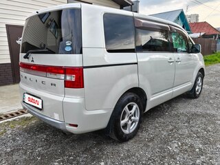 2011 Mitsubishi Delica D:5 I, белый, 600000 рублей, вид 5