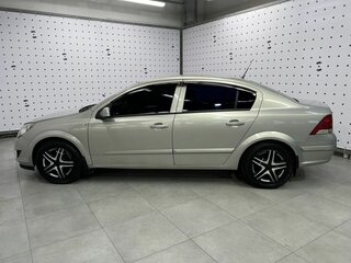 2009 Opel Astra H Рестайлинг, бежевый, 450000 рублей, вид 5
