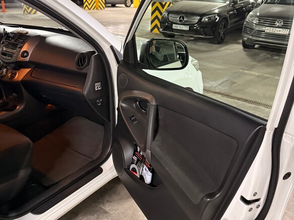 2011 Toyota RAV4 III (XA30) Рестайлинг, белый, 1350000 рублей - вид 14