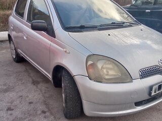 2000 Toyota Yaris I, серебристый, 270000 рублей, вид 2
