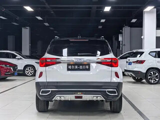 2022 Kia KX3, белый, 1650898 рублей, вид 5