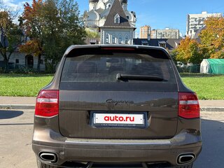 2008 Porsche Cayenne I Рестайлинг (957), коричневый, 1930000 рублей, вид 2
