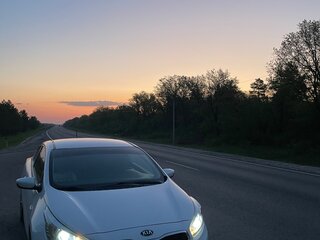 2015 Kia Ceed II Рестайлинг, белый, 1050000 рублей, вид 3