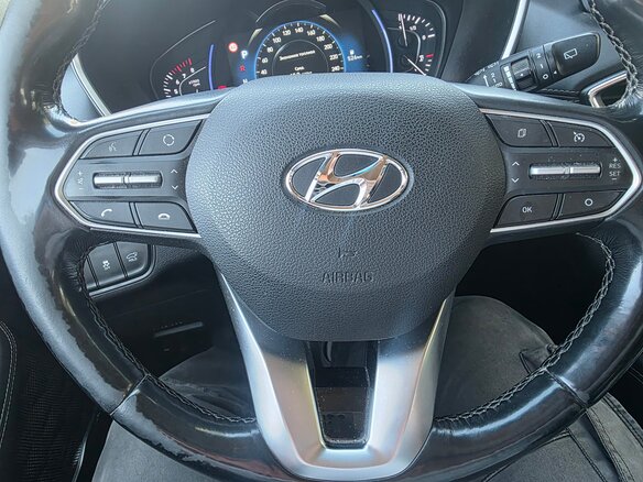 2020 Hyundai Santa Fe IV, белый, 3050000 рублей - вид 9