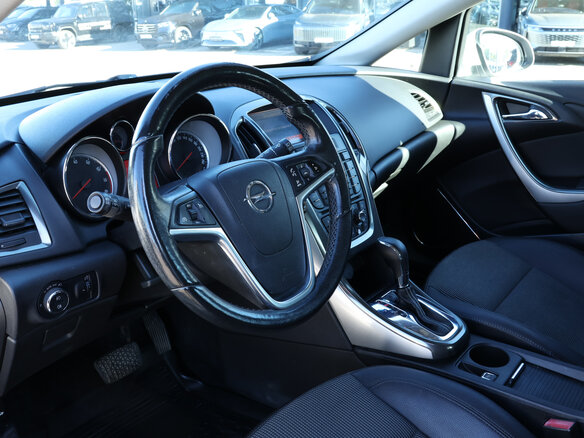 2010 Opel Astra J, белый, 520000 рублей - вид 12