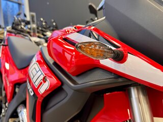 2025 Loncin DS250, красный, 258000 рублей, вид 5