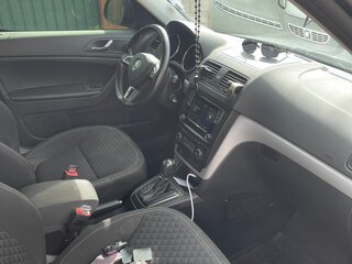 2016 Skoda Yeti I Рестайлинг, серый, 1250000 рублей, вид 5