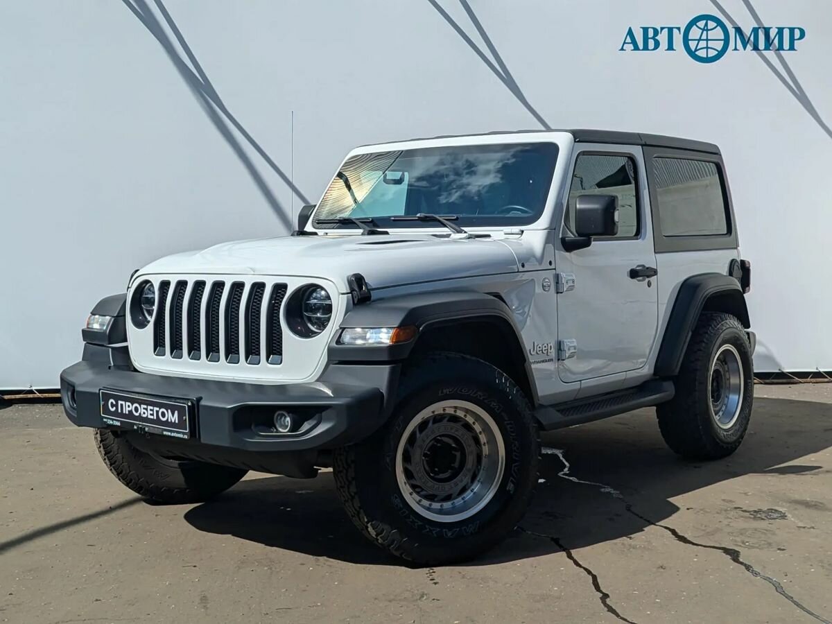 Открыть фотографии: Jeep Wrangler IV (JL)