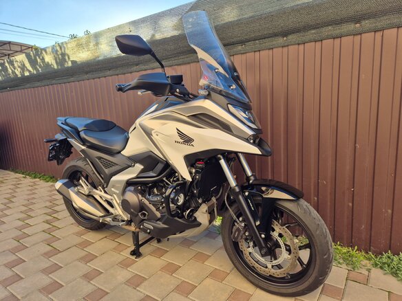 2021 Honda NC 750X, белый, 1140000 рублей - вид 4