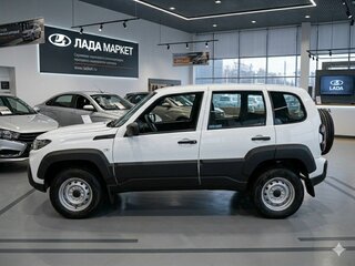 2026 Lada (ВАЗ) Niva Travel I Рестайлинг, белый, 1419000 рублей, вид 2