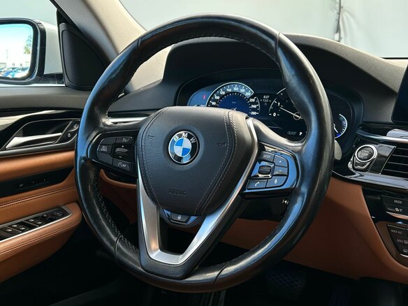 2018 BMW 6 серии 620d xDrive IV (G32), белый - вид 13