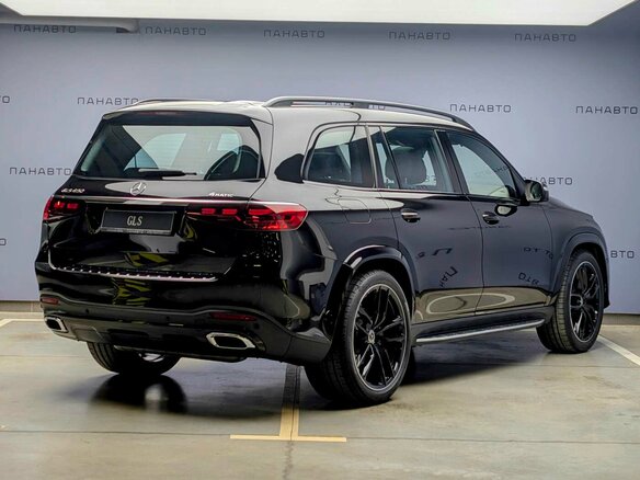 2025 Mercedes-Benz GLS 450 II (X167) Рестайлинг, чёрный - вид 3