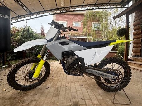 2023 Husqvarna FC 350, белый, 725000 рублей, вид 2