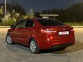2012 Kia Rio 4-speed III, красный, 750000 рублей - вид 6