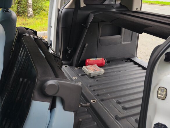 2013 Citroen Berlingo II Рестайлинг, белый, 990000 рублей - вид 12