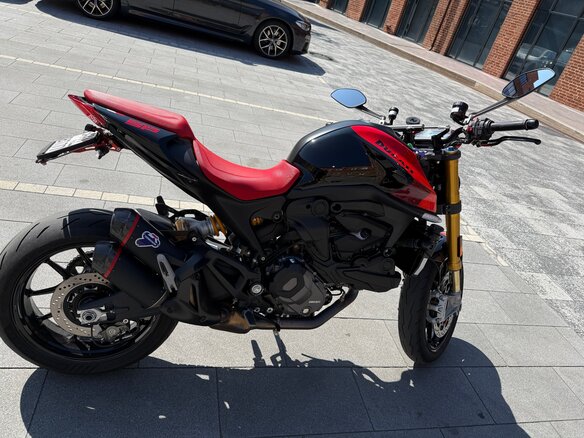 2024 Ducati Monster 937, красный, 1275000 рублей - вид 14