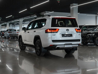 2024 Toyota Land Cruiser 300 Series, белый, 13900000 рублей, вид 5