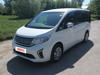 2017 Honda Stepwgn V, белый, 1761000 рублей, вид 1