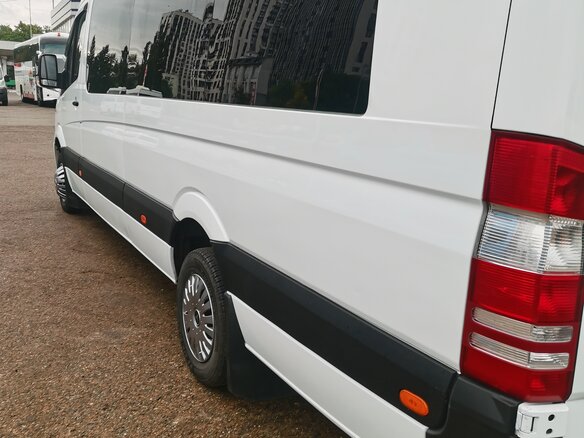 2013 Mercedes-Benz Sprinter, белый, 1650000 рублей - вид 3