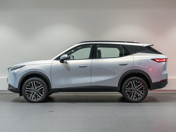 2025 Omoda C7, серебристый, 2527000 рублей - вид 7