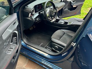 2021 Mercedes-Benz A-Класс 250 e IV (W177), синий, 3800000 рублей, вид 5