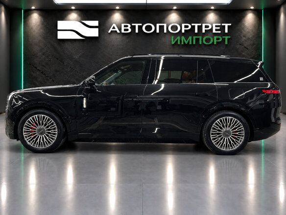 2026 Lynk & Co 900, чёрный - вид 35