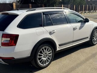 2015 Skoda Octavia Scout III (A7), белый, 1380000 рублей, вид 2