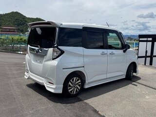 2021 Toyota Roomy I Рестайлинг, белый, 710017 рублей, вид 5