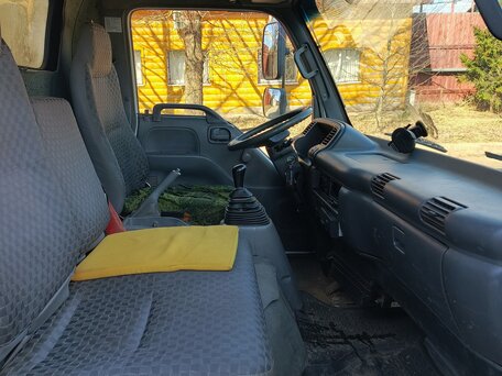 2008 Isuzu Elf (N-series), белый, 785000 рублей, вид 2