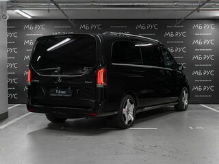 2026 Mercedes-Benz V-Класс Extra Long 300 d экстра длинный III (W447) Рестайлинг 2, чёрный, 15568000 рублей, вид 4